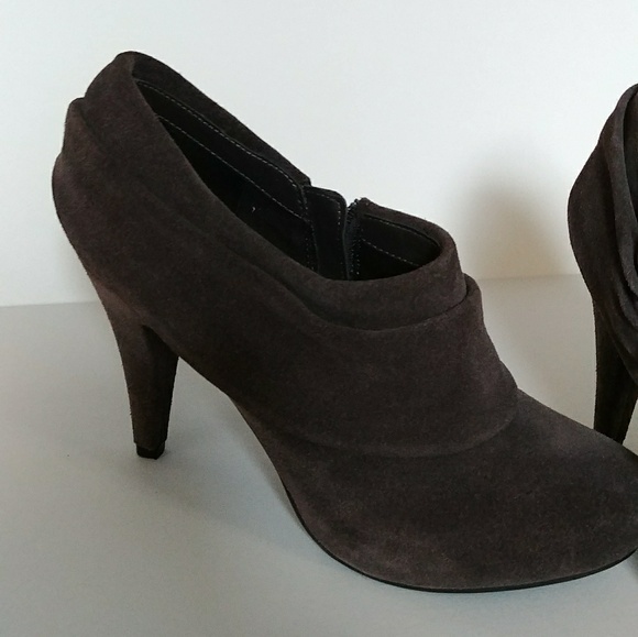Suede booties - Picture 2 of 6